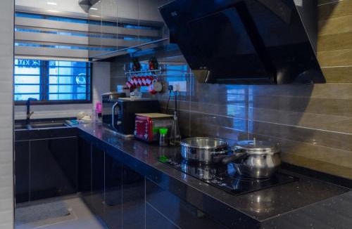 Subang Jaya House | The Sanctuary-Subang Jaya, max 10pax with the price shown for 7pax and extra price for 8 - 10 pax
