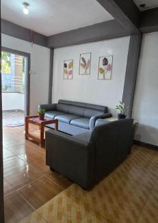 Daraga House | Hidden Forest-Style Home Private 3BR Retreat House