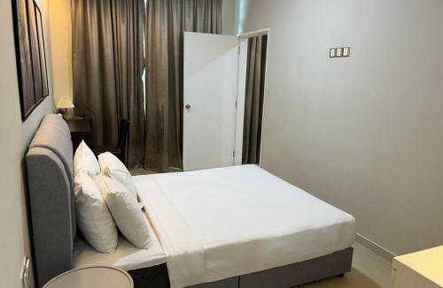 Petaling Jaya Apartment | Centrestage PJ by Master House