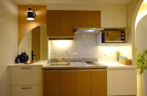 Lahug Apartment | Chic & Stylish Studios near Cebu IT Park - Pool, Gym, Sauna