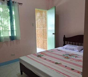 Calatrava Bed & Breakfast | Ngak Ngak Beach Resort