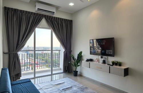 Kampung Lubok Peringgi Apartment | D Aman Infinity Pool and AS Tower View Homestay 07 Malay Only