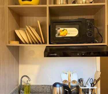 Kaunlaran Apartment | Urbanite Stays-Urban Deca Towers Cubao