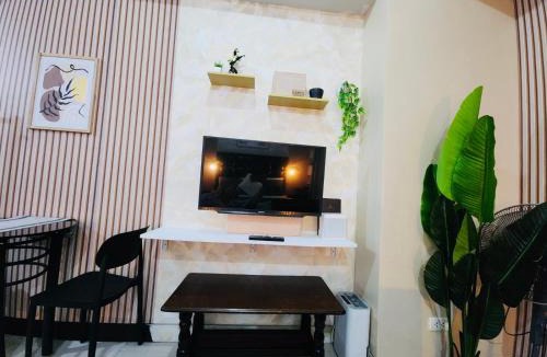 Socorro Bed & Breakfast | Workcation Low Floor Studio Condo 300 mbps - Manhattan Heights TA4N
