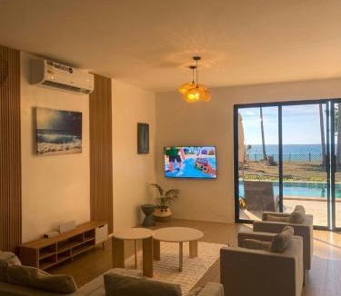 Puerto Princesa Villa | Private Front Beach Villa Infinity Pool 2 bedroom king size