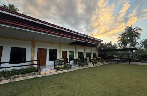 Alegria House | CocoVille Guesthouse KUBO