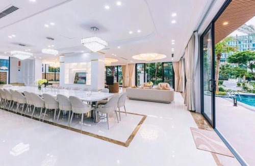 Bangsar Apartment | Zainab Hussain house