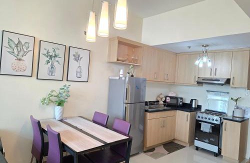 Bonifacio Global City Apartment | BGC Cosy Flat near Highstreet and Shangrila Hotel
