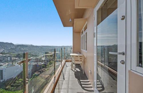 Baguio Apartment | The Horizon Suite - 2BR with Balcony, Mountain View, Cinema, Smart Toilet, Free Parking