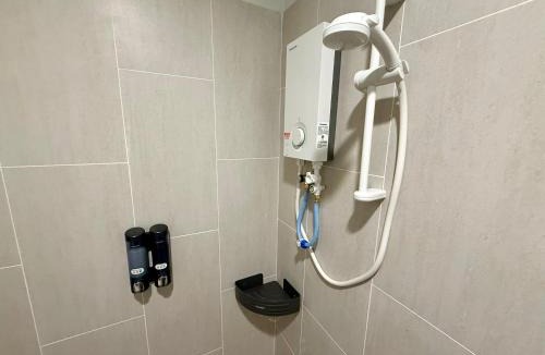 Pekan Melayu House | 3 mins walking to East Coast Mall at JW Plus Roomstay