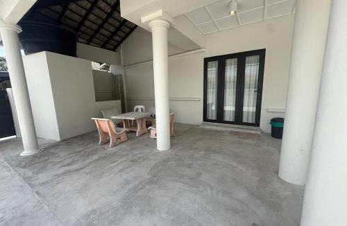 Pekan Melayu House | 3 mins walking to East Coast Mall at JW Plus Roomstay