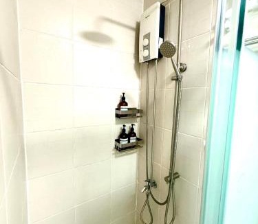 Bel-Air Apartment | Modern Stays Makati Premium 1 BR at Jazz Residences