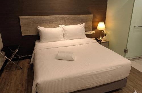 Johor Bahru Hotel | The Leverage Business hotel (Skudai)