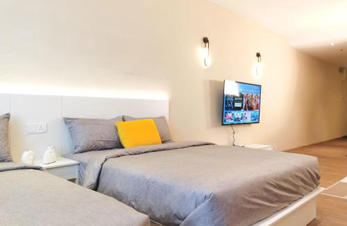 Taman Bukit Pantai Apartment | Bangsar Trade Centre Premium Suites