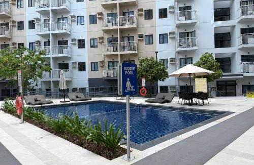 Caloocan Apartment | 2BR Unit at Hill Residences I Free Parking