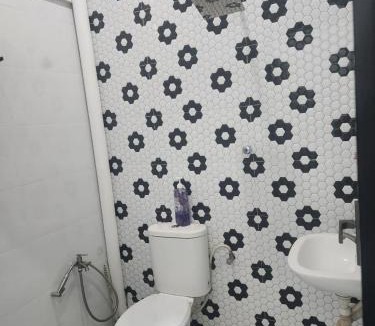 Kulim Ski Chalet | Homestay Wanhasnah