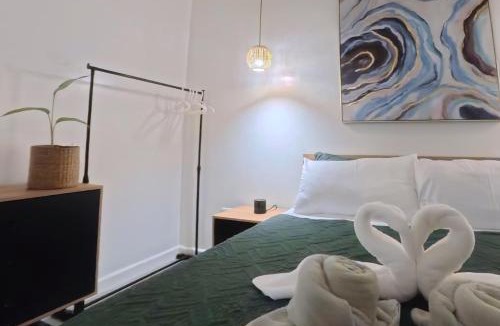 Looc Apartment | The Retreat