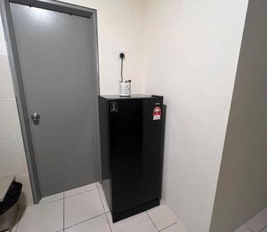Ijok Apartment | Amjad Homestay Puncak Alam Musllims Only