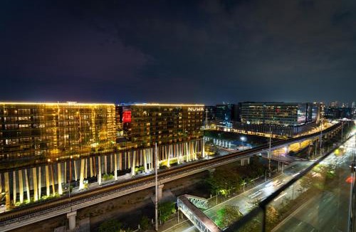 Baclaran Apartment | East Glory Center 2BR near City of Dreams, Airport, Okada, and MOA Open