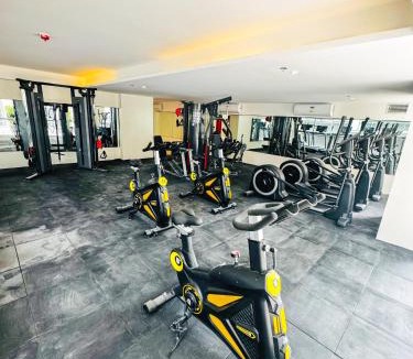 Baclaran Apartment | East Glory Center Studio near City of Dreams, Airport, Okada, and MOA