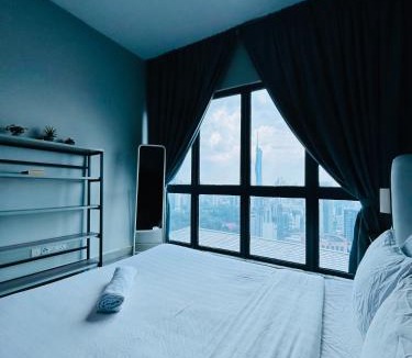 Kuala Lumpur City Centre Apartment | Colony Sky Pool 2