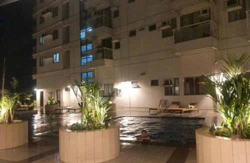 New Manila Apartment | 2 BR Fully Furnished Condo- near St Lukes - Asmara