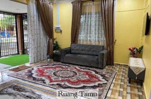 Bachok House | Homestay Cikgu Din Family Stay