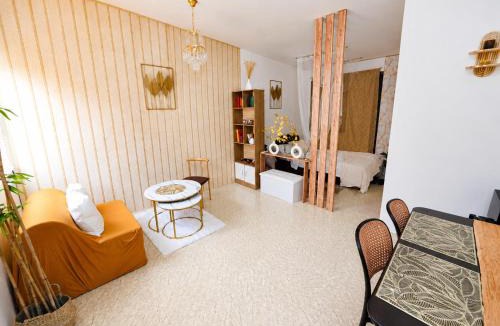 Angeles City House | Private House near Clark Airport