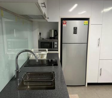 Brickfields Apartment | KL Sentral Bangsar Suites EST by Mirza Signature Suites