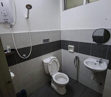 Kampung Ladang Tok Pelam Apartment | Singgah Homestay at Pangsapuri Ladang Tok Pelam