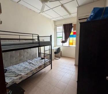 Taman Kota Laksamana House | Voy 1403