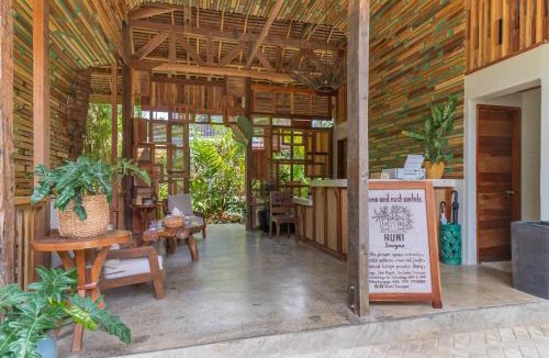 General Luna House | Camanolo Residence