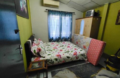 Parit Buntar House | Homestay Opah Parit Buntar, Perak