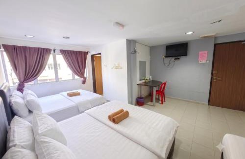 Kuala Selangor Hotel | Swing & Pillows - Kuala Selangor