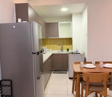 Chow Kit Apartment | Regalia Prime Service Suites InfinityPool