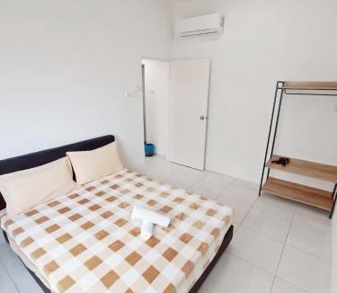 Bukit Kecil Apartment | The Sun Residence Bayan Lepas