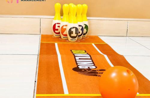 Durian Tunggal Villa | Family Retreat w Kid Pool, BBQ Games Sleeps 10pax Melaka