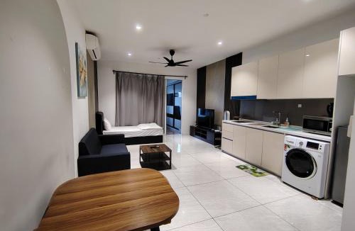 Kuala Lumpur City Centre Apartment | KL Residences At Quill