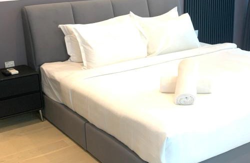 Golden Triangle Apartment | Luxury suite by eaton