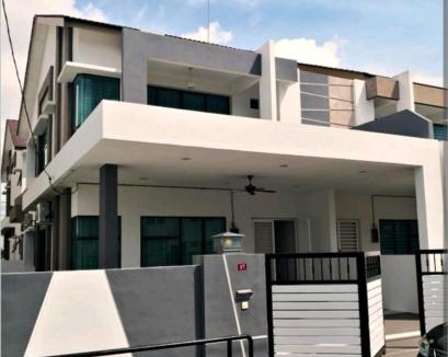 Tersusun Pundut House | 16Lumut 9minTelukBatik - 15Pax 4BR4Bath Karaoke Snooker Kid Pool BBQ