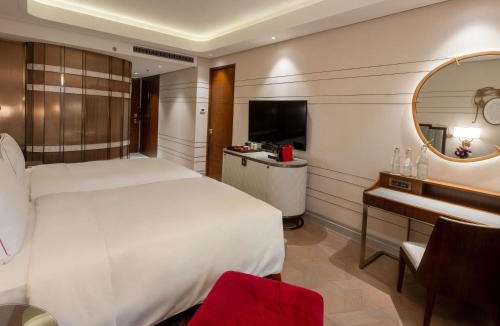 Ermita Night District Hotel | Admiral Hotel Manila - MGallery Collection