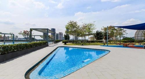 The Strand Apartment | Encorp Strand Suite by Luvit Stay