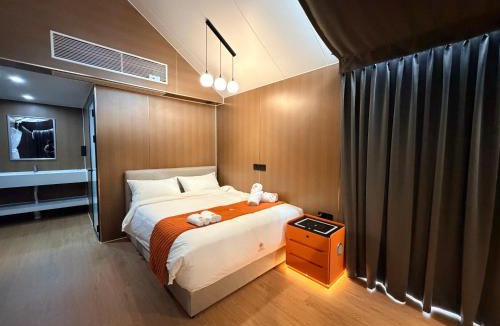 Bedung Other | The AAM Glass Chalet By Smart Innlux