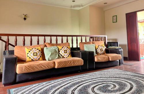 Alor Gajah Villa | Inap Warisan A bungalow located in fishing village