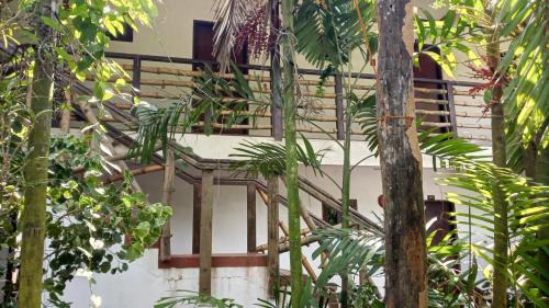 Cabayugan Hotel | Dayunan Tourist Inn