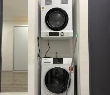 Taman Charming Apartment | Warm Nest - The Podium near Aeon Kch 3 Bed 6pax
