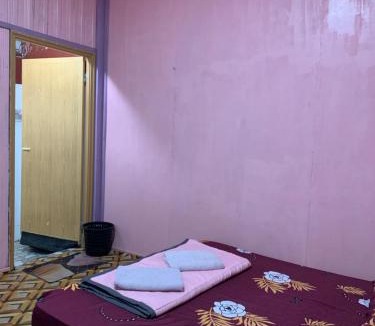 Kampung Pasir Hantu House | One Max Perhentian