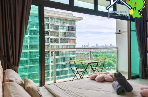 Taman Mount Austin Apartment | Studio unit balcony Palazio Mount Austin IKEA AEON TOPPEN by GDRAGON HomeStay