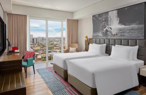 Mandaue Hotel | Radisson RED Cebu Mandaue