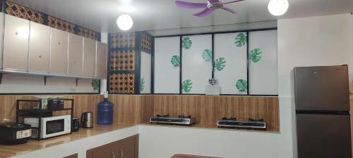 San Francisco Island Hotel | RC Hutspot Tourist Inn